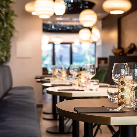 Voco Centre - The Garden By Ihg 4* Straßburg